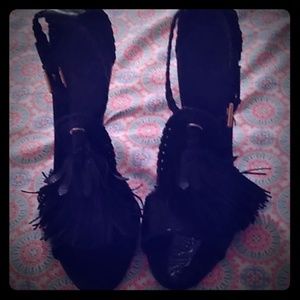 BCBG MAXAZRIA SHOES/special edition